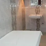 Tripathi Paying Guest House